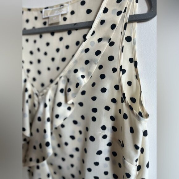 Michael Kors Polka Dot 100 % Silk Ruffles Sleeveless Blouse - 8P - Picture 3 of 10